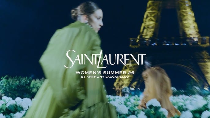 Saint Laurent odstartoval Paris Fashion Week s hvězdným publikem